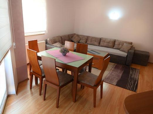 Mb Apartments ยาโกดินา ภายนอก รูปภาพ