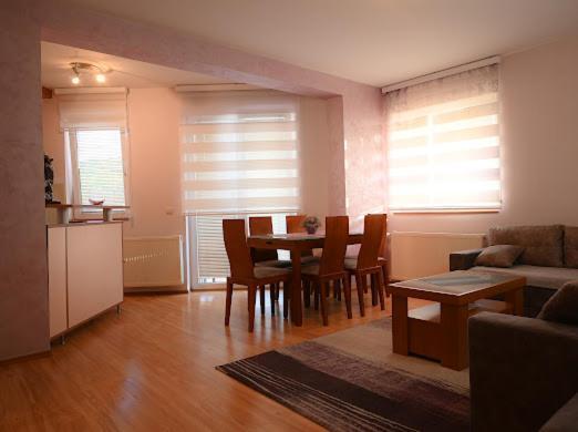 Mb Apartments ยาโกดินา ภายนอก รูปภาพ